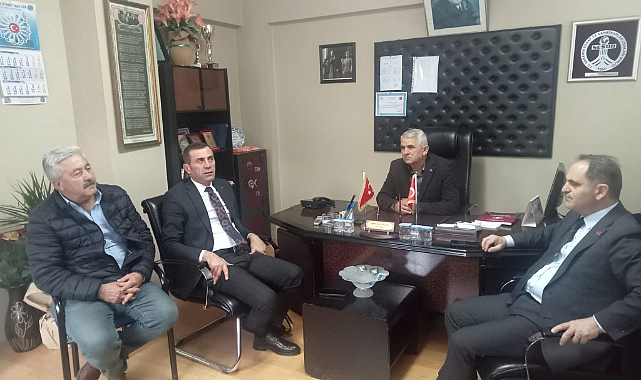 CHP'li Başkan Oğuz Can Curoğlu:Pamukova esnafı nefes alana kadar sahadayız
