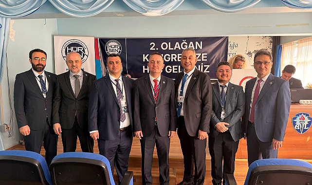 Hürriyetçi Eğitim Sen Sakarya'da Kongre Coşkusu: Kızılkaya Güven Tazeledi