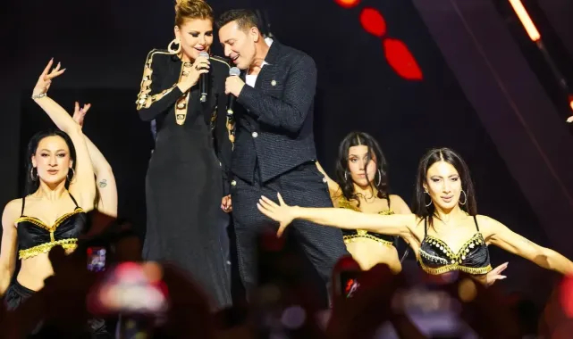Gülben Ergen ve Mustafa Sandal'dan sürpriz düet
