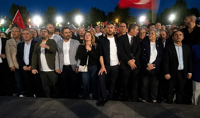 CHP Sakarya Örgütünden Özgür Özel'e Destek Yürüyüşü