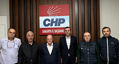 Emek partisi il örgutü Chp Sakarya İl Başkanlğına dayanışma ziyareti gerçekleştirdi