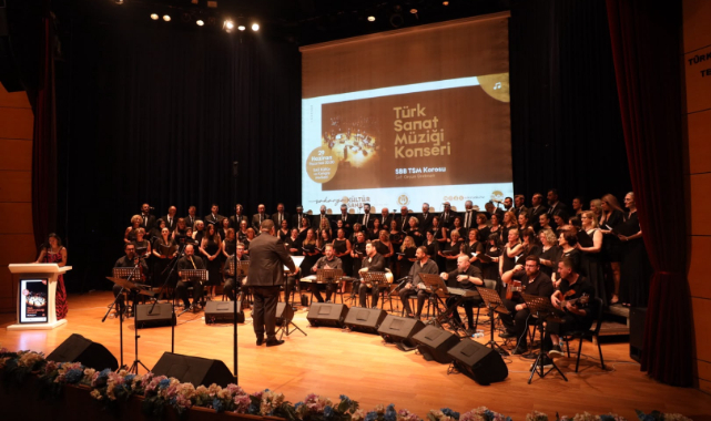 Türk Sanat Müziği Korosundan sanatseverlere müzik dolu final