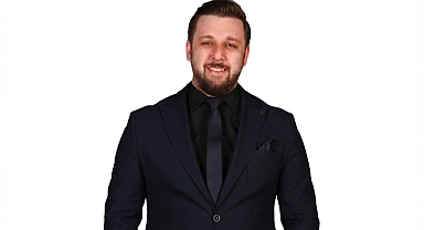  Serhat Erişir isyan ediyor.. Büyümek mi? Kimliği korumak mı?