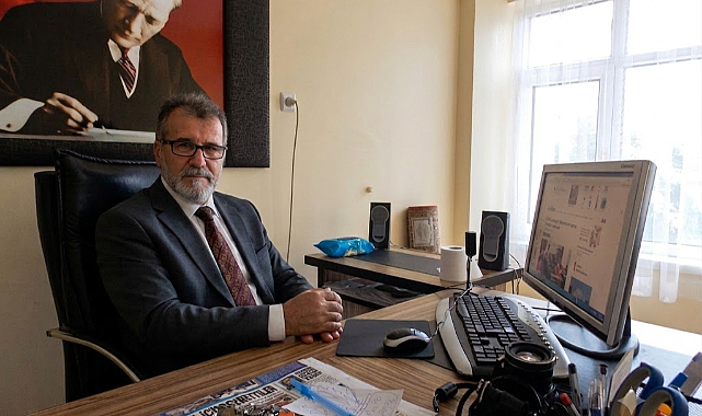 Bir Ömrün Adanmışlığı: Cumhuriyetin Işığında Yürümek